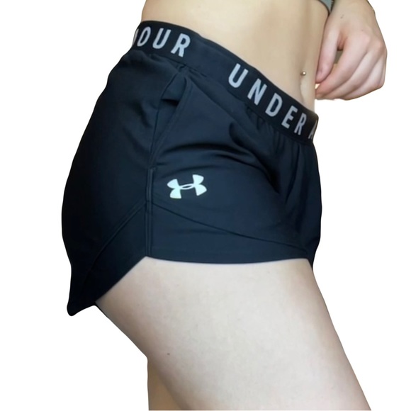 Under Armor black running shorts - Picture 7 of 7
